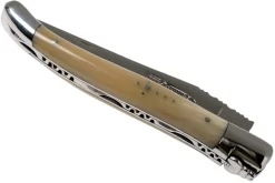 Laguiole En Aubrac Classic 12cm De Cuerno L0212PCI-FSI1 -Tienda De Cuchillos AUL0212PCI FSI1 04 laguiole en aubrac v201908 scaled