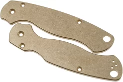Flytanium Spyderco Paramilitary 2 Cachas, Latón