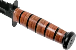 KA-BAR USMC 5018 Parcialmente Dentado, Mango De Cuero, Funda De Plástico -Tienda De Cuchillos KA5018 04 ka bar scaled