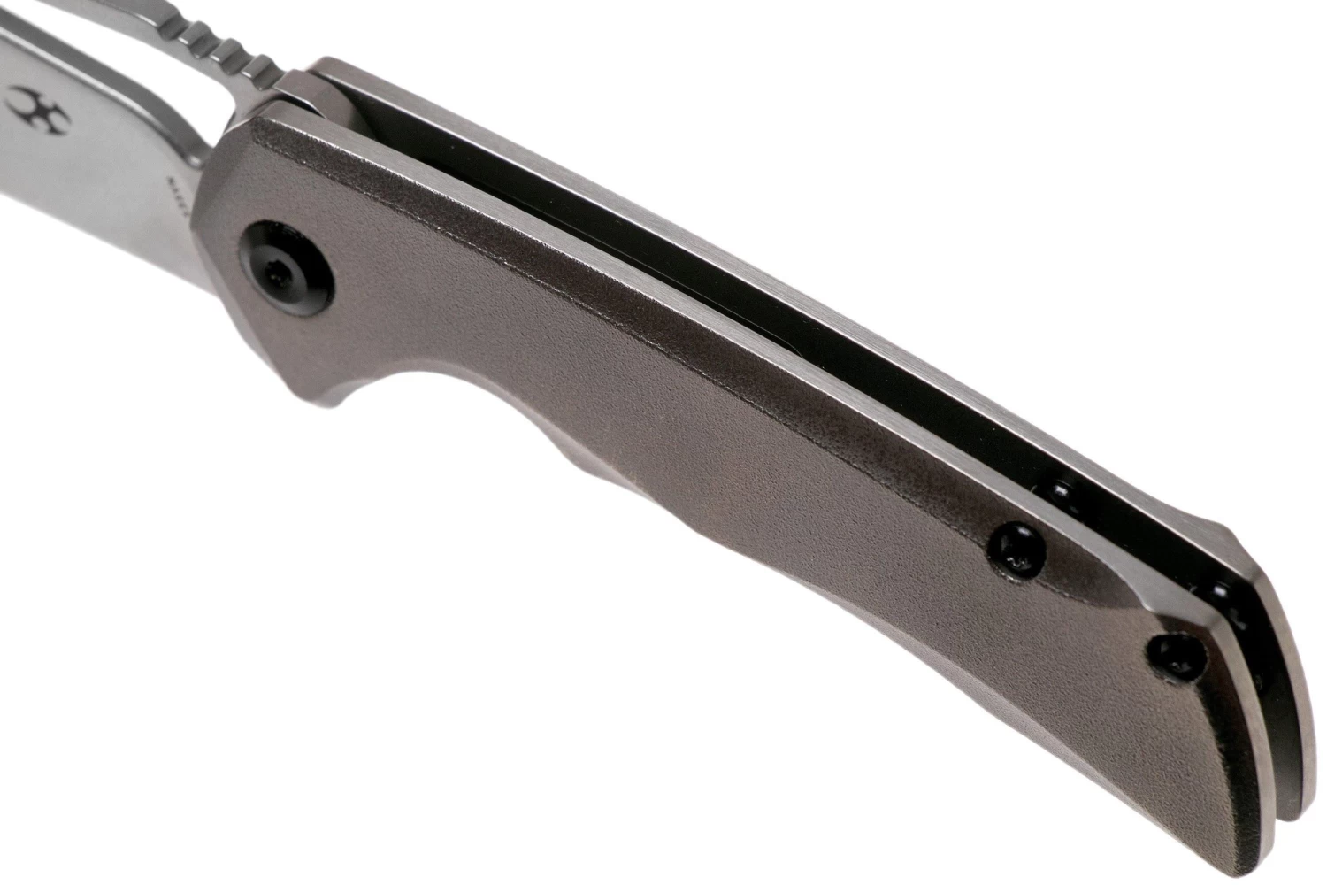 Kansept Mini Kryo K2001B4 Orange Peel Titanium Navaja, Kim Ning Design 7 Kansept Mini Kryo K2001B4 Orange Peel Titanium Navaja, Kim Ning Design - Imagen 7