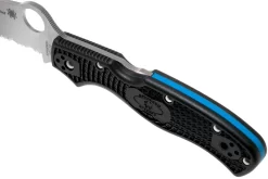 Spyderco Rescue 3 Thin Blue Line C14FSBKBL3 Cuchillo De Rescate De Sierra -Tienda De Cuchillos SPC14FSBKBL3 07 spyderco scaled