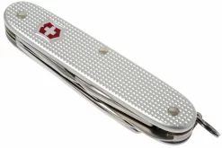 Victorinox Pioneer Farmer Alox 0.8241.26 Navaja Suiza 8 Victorinox Pioneer Farmer Alox 0.8241.26 Navaja Suiza -Tienda De Cuchillos VT 8241 26 04 victorinox farmer vt 8241 26 d4